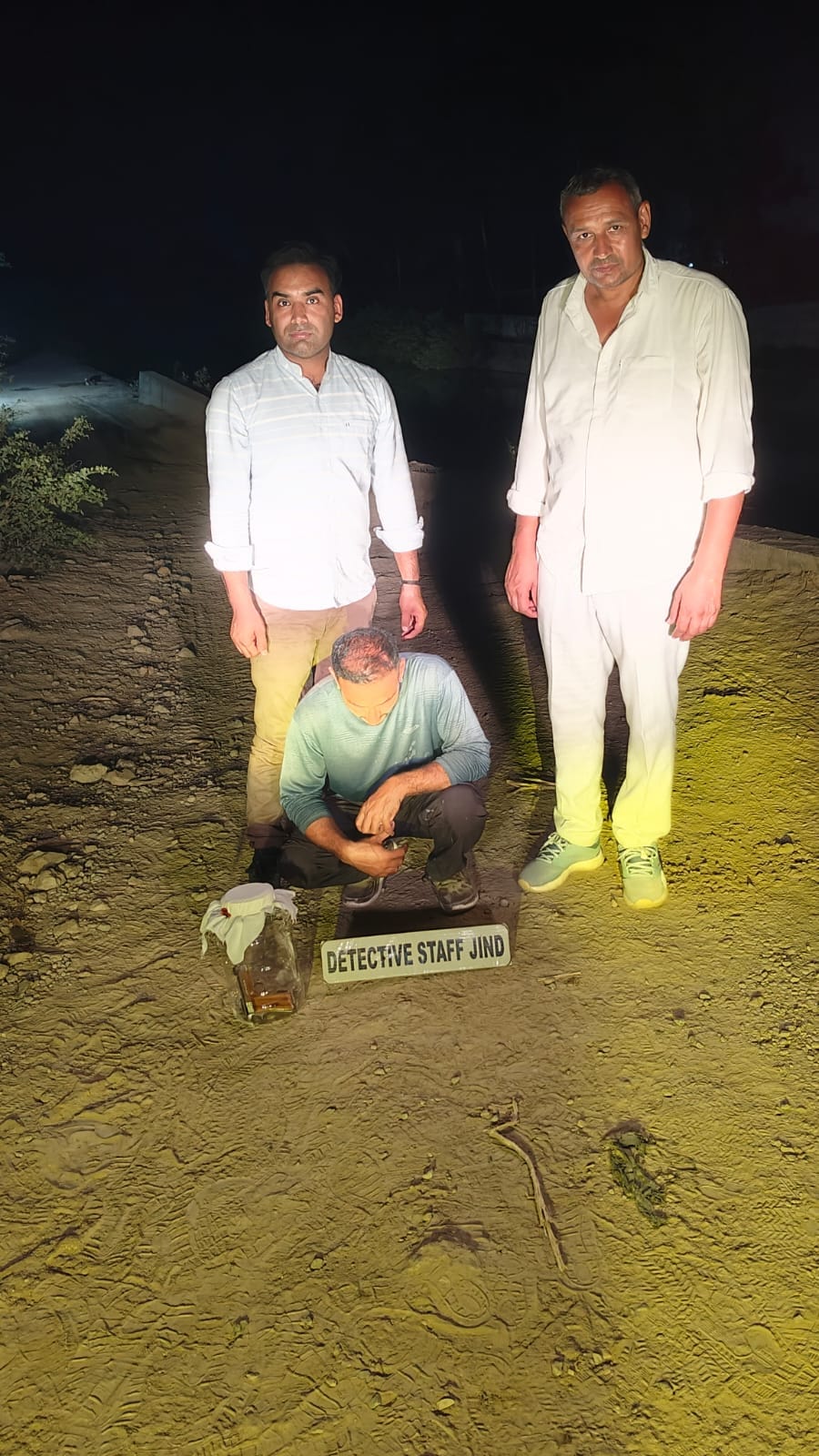 Youth arrested with illegal pistol in Ujhana, two live cartridges recovered