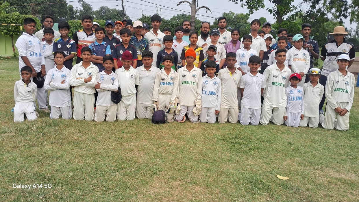 Rishabh Cricket Academy Gladiators won the final league match.