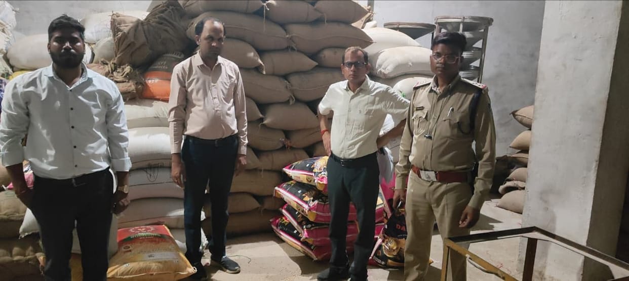 Fake soybean seed factory busted in Sagar; FIR registered.