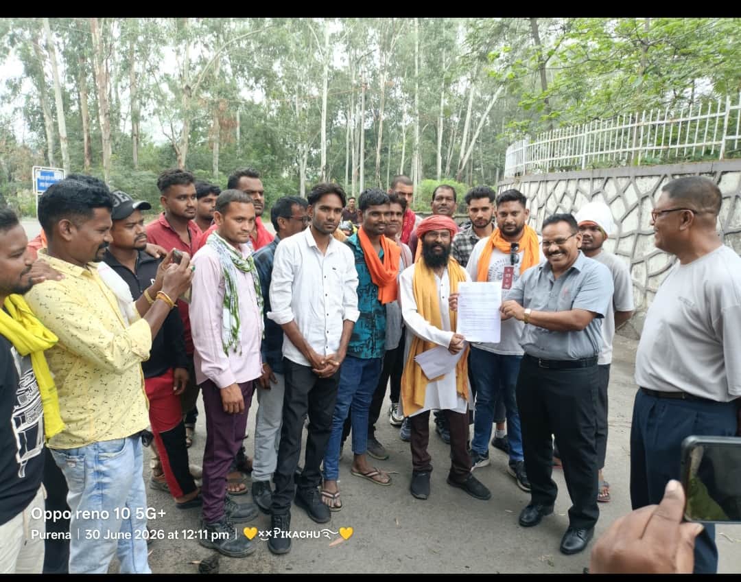 Workers in Korba submitted memorandum regarding wages and HPC rates