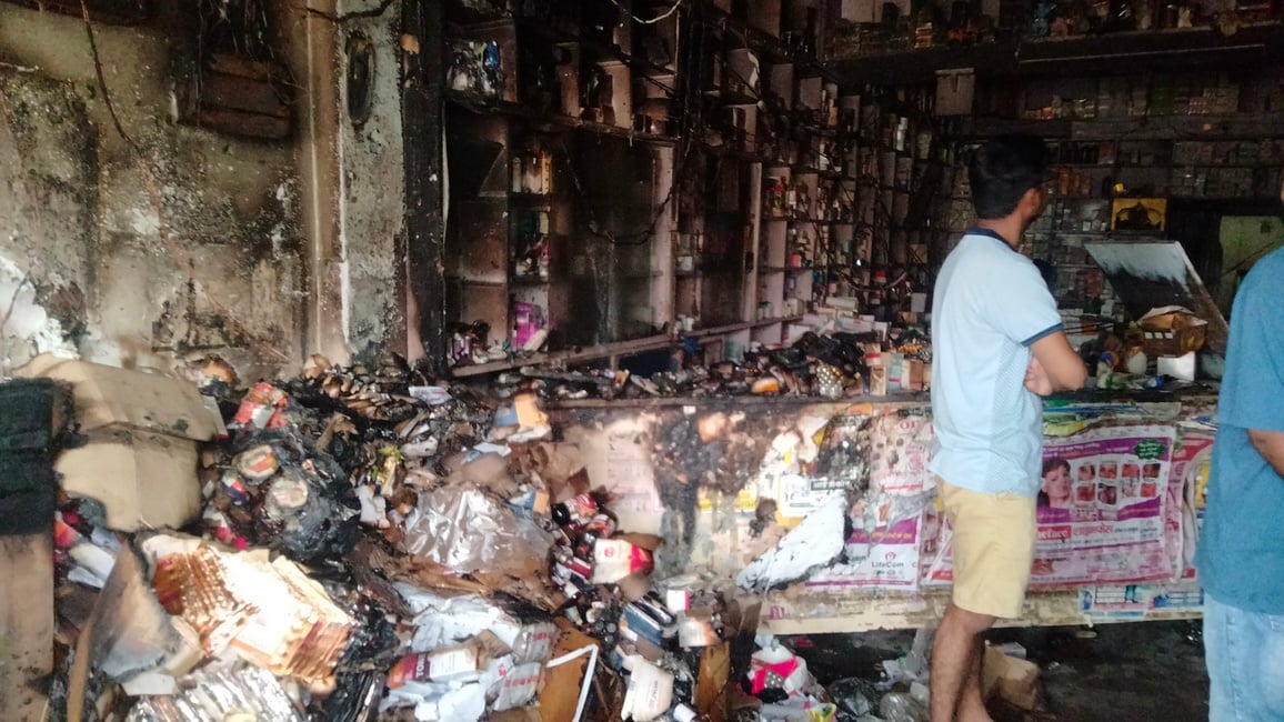 Fire at pharmacy; goods worth lakhs destroyed.