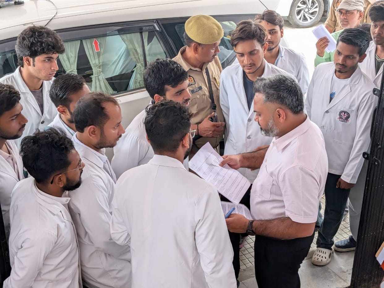 Students met the DM regarding electricity and water supply.