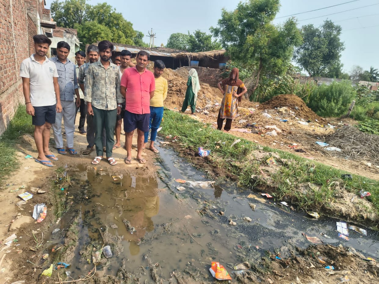 Villagers upset by waterlogging in Nagupura, warn of agitation