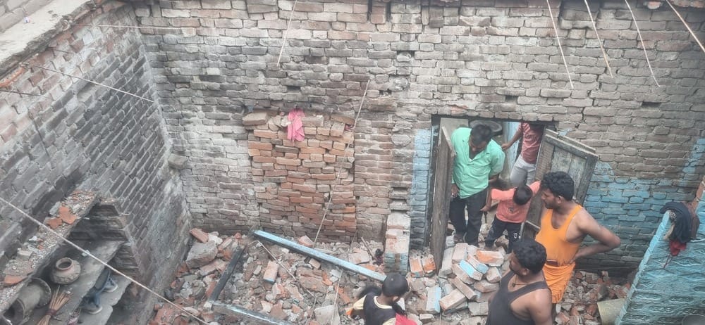 The roof of a concrete house collapsed due to heavy rain and wind