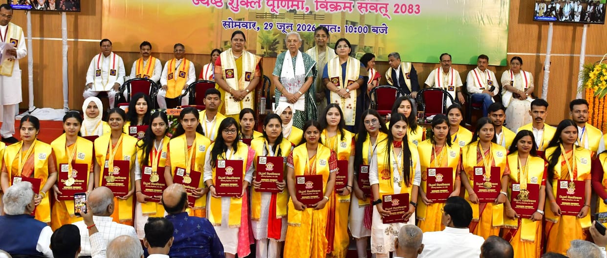 Youth should play a leading role in building a developed India: Governor