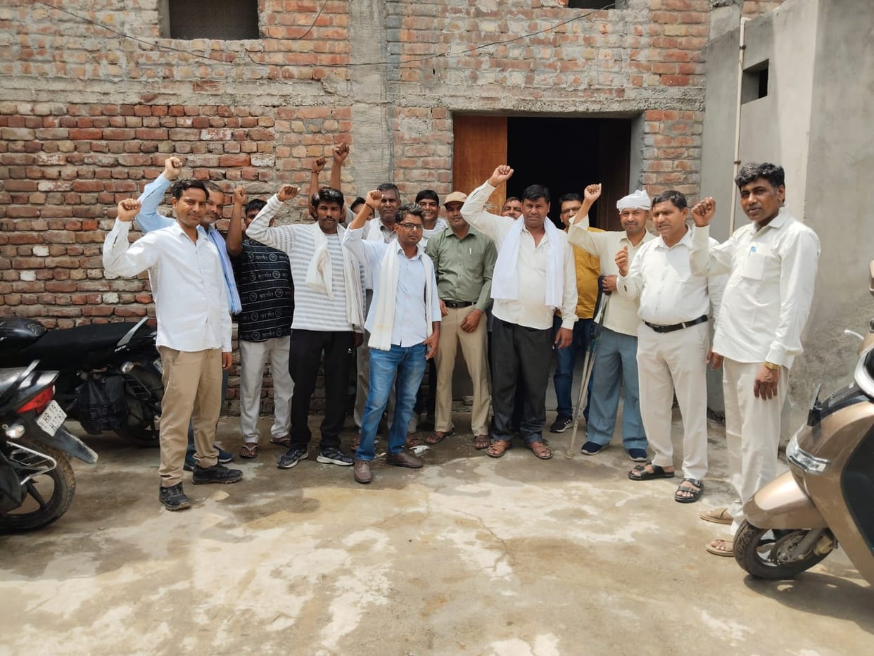 Electricity employees' union stages protest; raises a strong voice against privatization and Expo Utility
