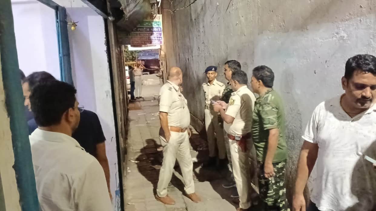 Bihar SIT team takes action in Hajipur regarding the Maharashtra TET paper leak case