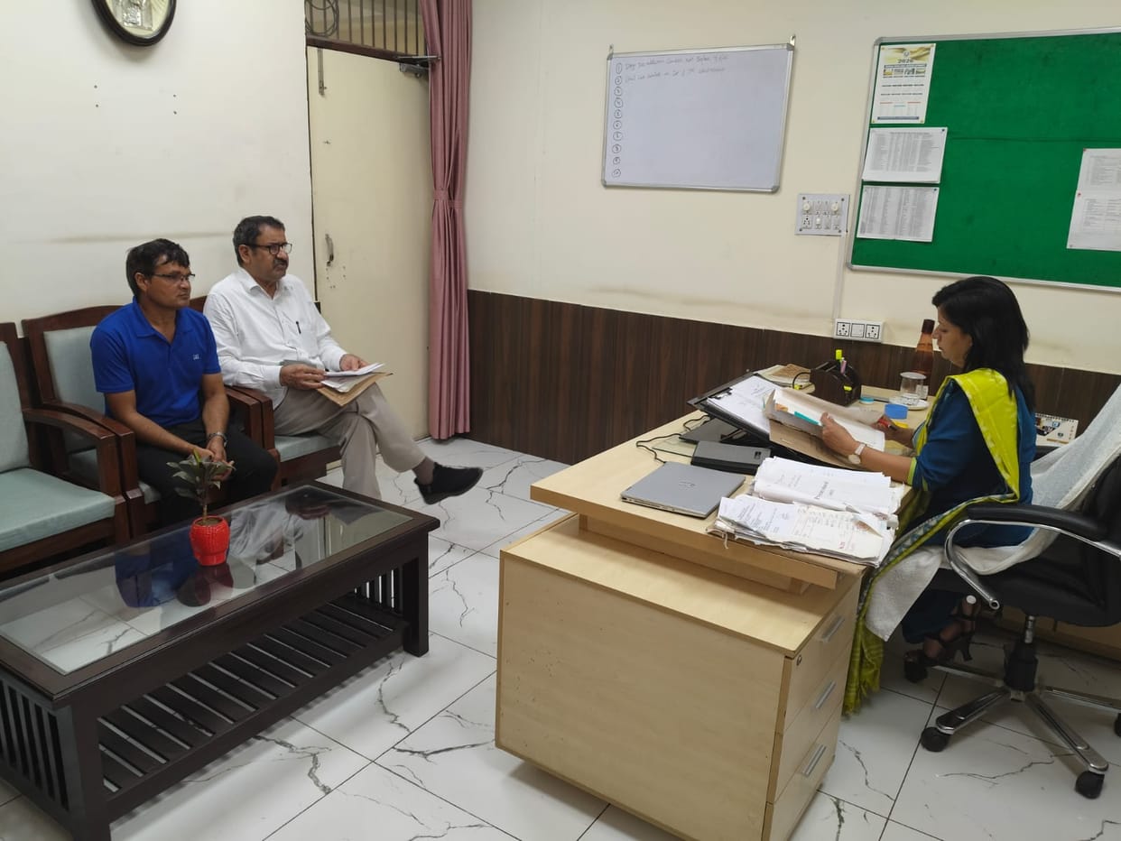 Settlement ceremony held for 16-year-old MACT case; CJM Dr. Renu Solkhe conducted the counseling.