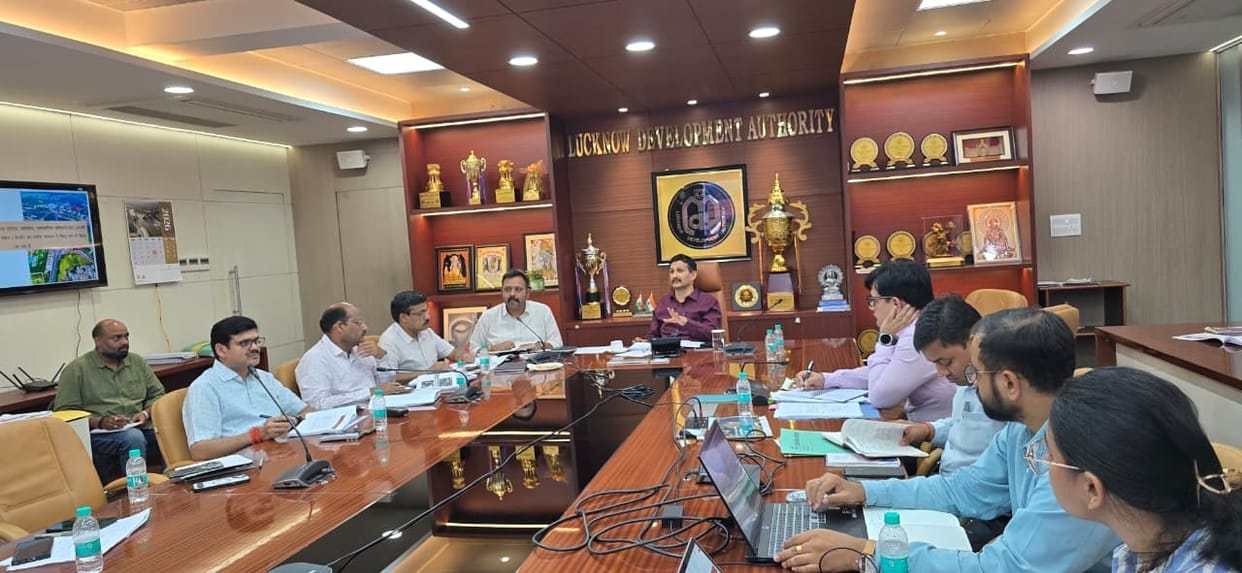 122 hotels, guest houses, and banquet halls to be sealed