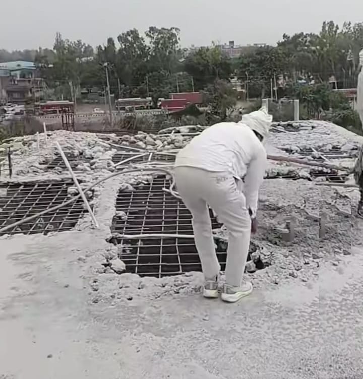 The Municipal Corporation demolished the lintel cast for the fourth floor in Block C of NIT-2.