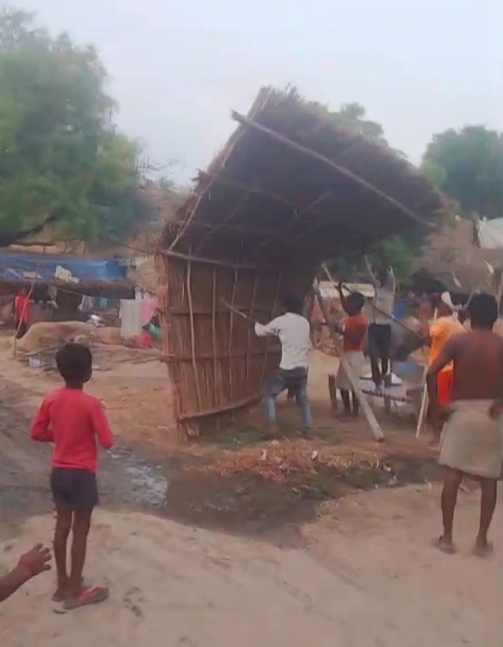 Clash and commotion between two groups over encroachment on government land.