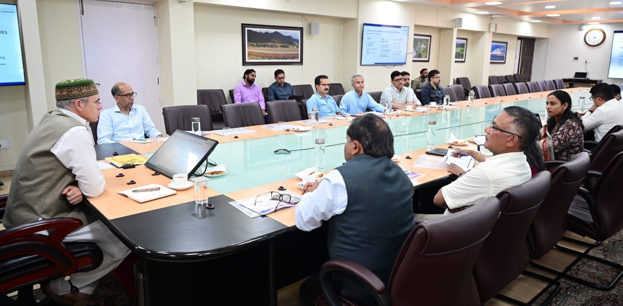 Srinagar, CM Umar Abdullah, First Internation Film Festival, Prepration Meeting
