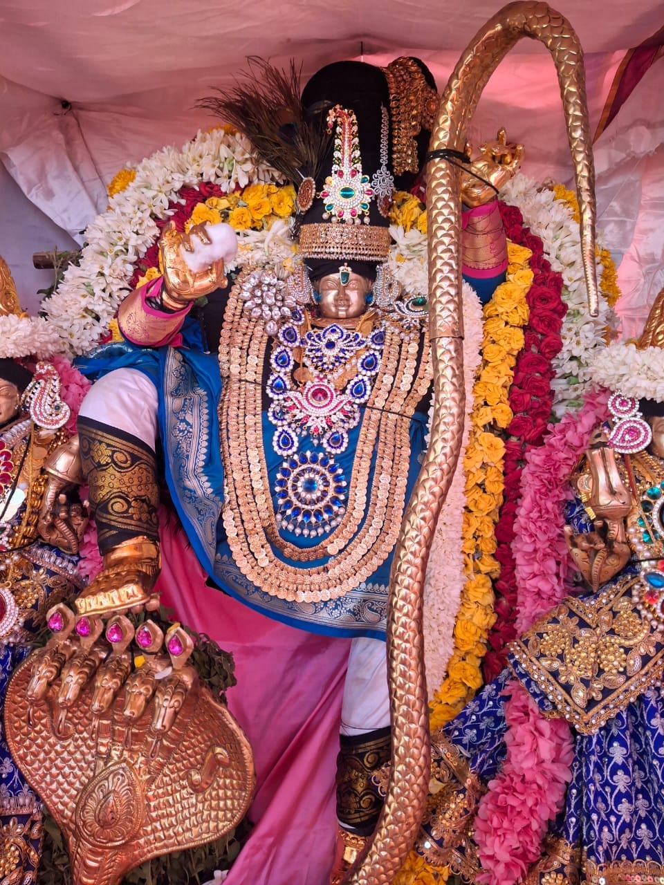 Kurukshetra News: हनुमंथावाहनम और गजावाहनम पर निकली भगवान वेंकटेश्वर की मनोरम शोभायात्रा
