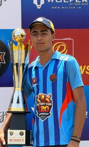 Tanmay to play for East Delhi Riders in DPL.