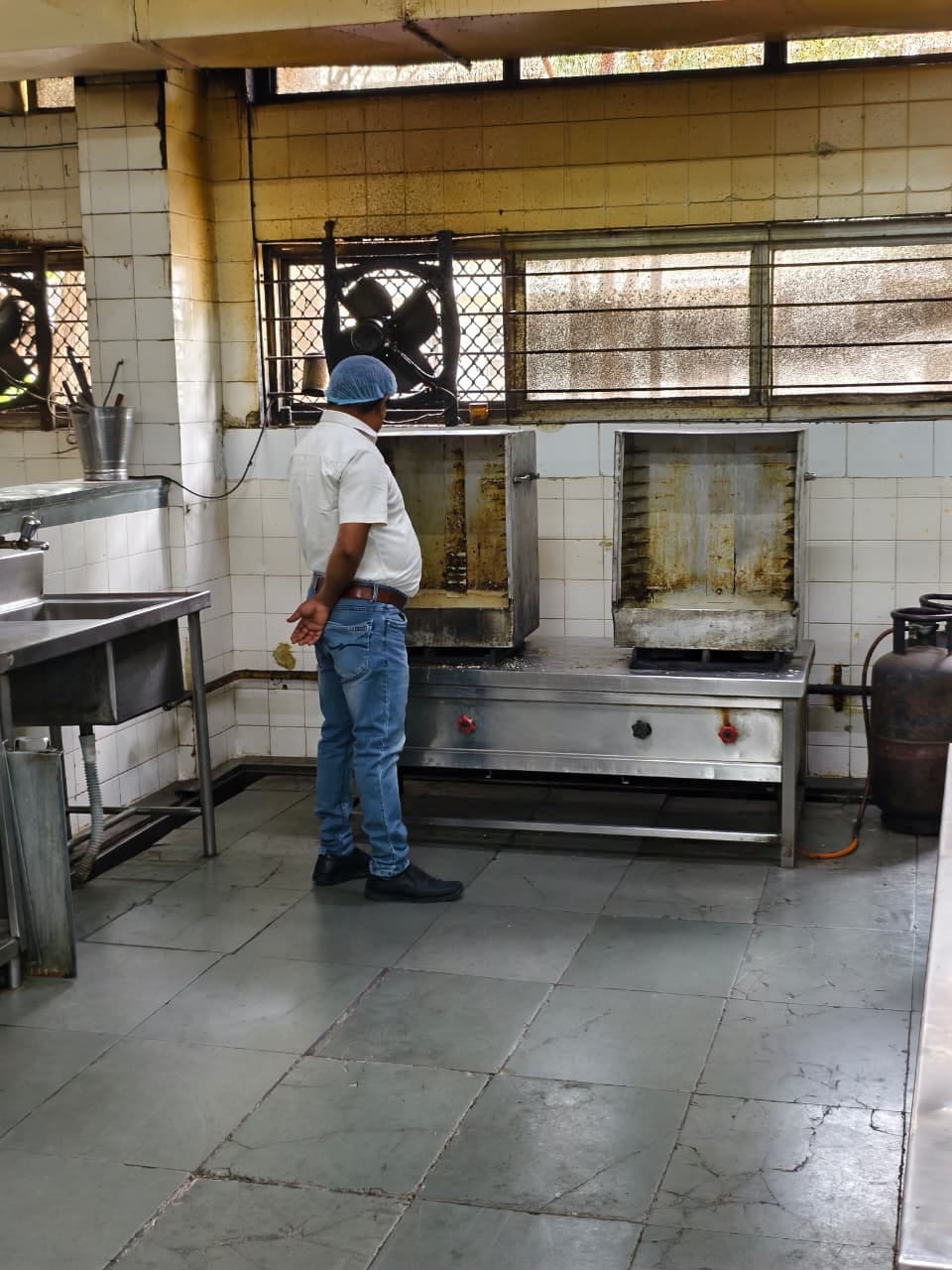 Indore News: Food Department Cracks Down on School Canteens, Two Sealed Over Hygiene Lapses