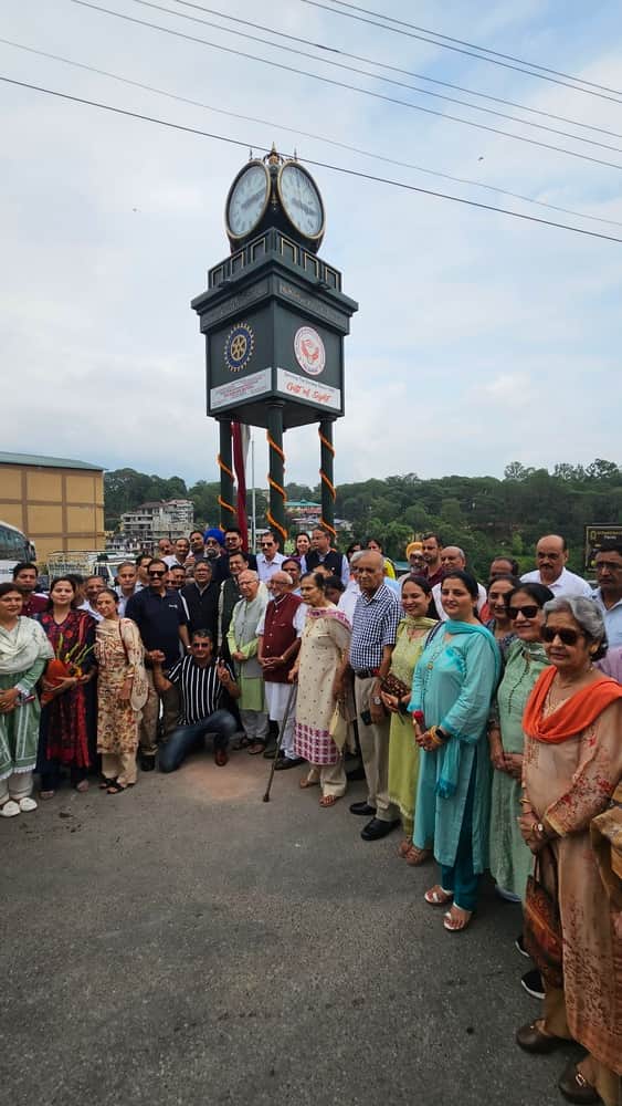 पामलपुर में क्लाक टावर के लोकार्पण पर शांता, कुमार, बृज बिहारी बुटेल आशीष बुटेल व अन्यस्त्रोत