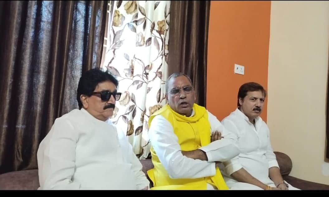 Akhilesh should dream of forming the government in the next life, not this one: Omprakash Rajbhar.