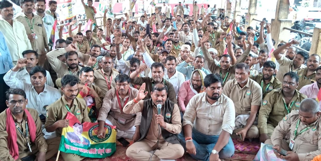 Drivers demanded the formation of a national driver commission along with respect and facilities