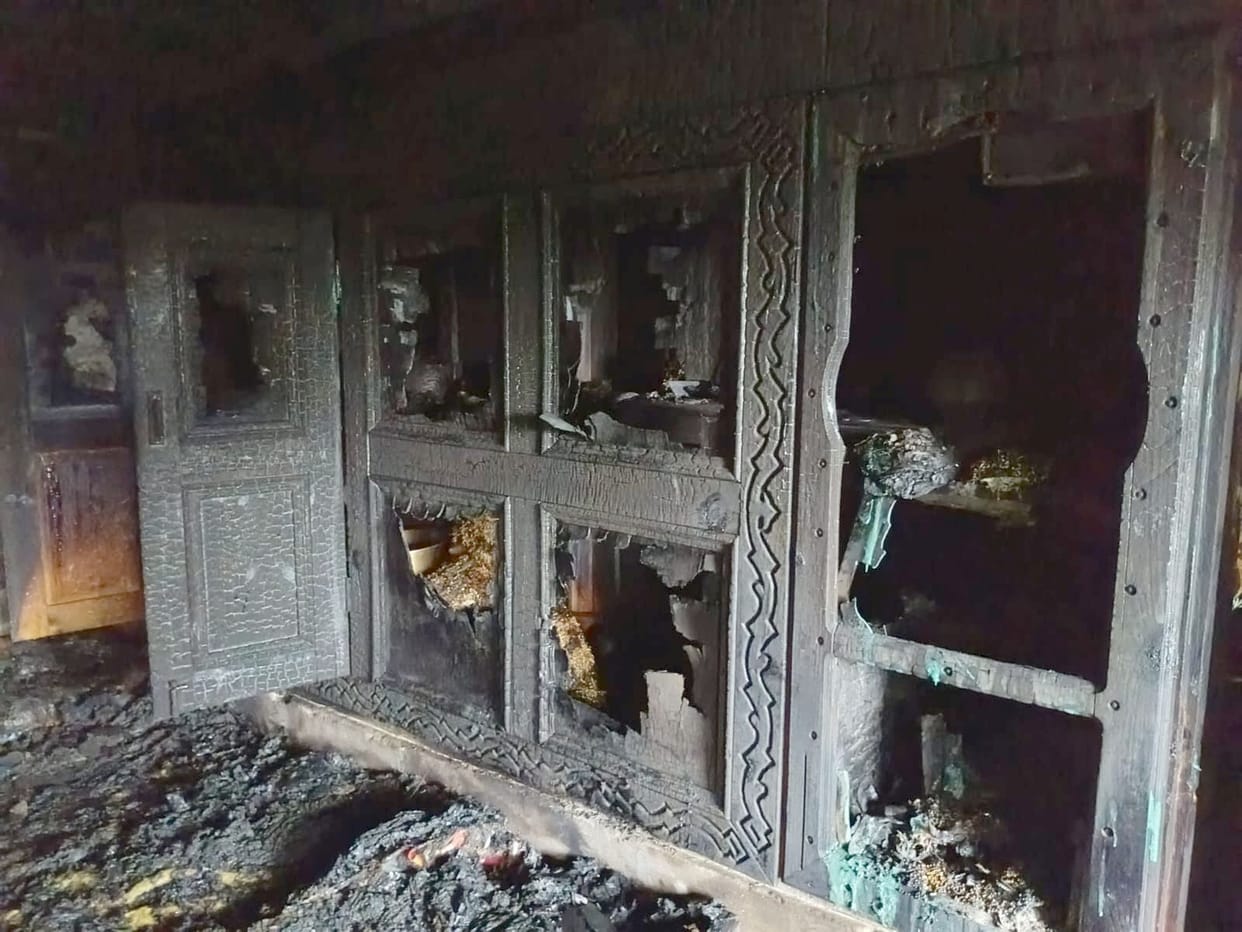 Fire breaks out in Darkali house, items in the room burn