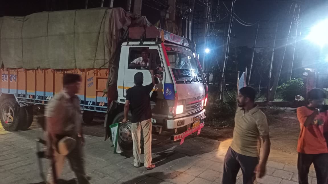 People upset over power shortage blocked the road at night