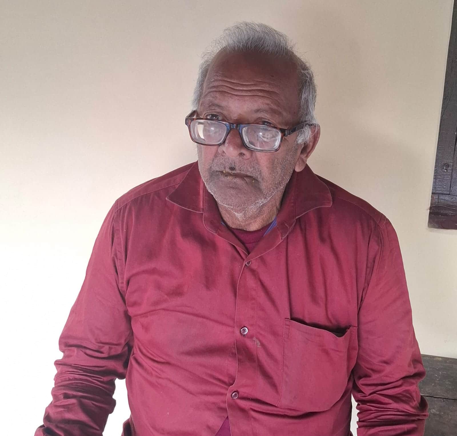 आजुध्या दास, निवासी लग देवी
