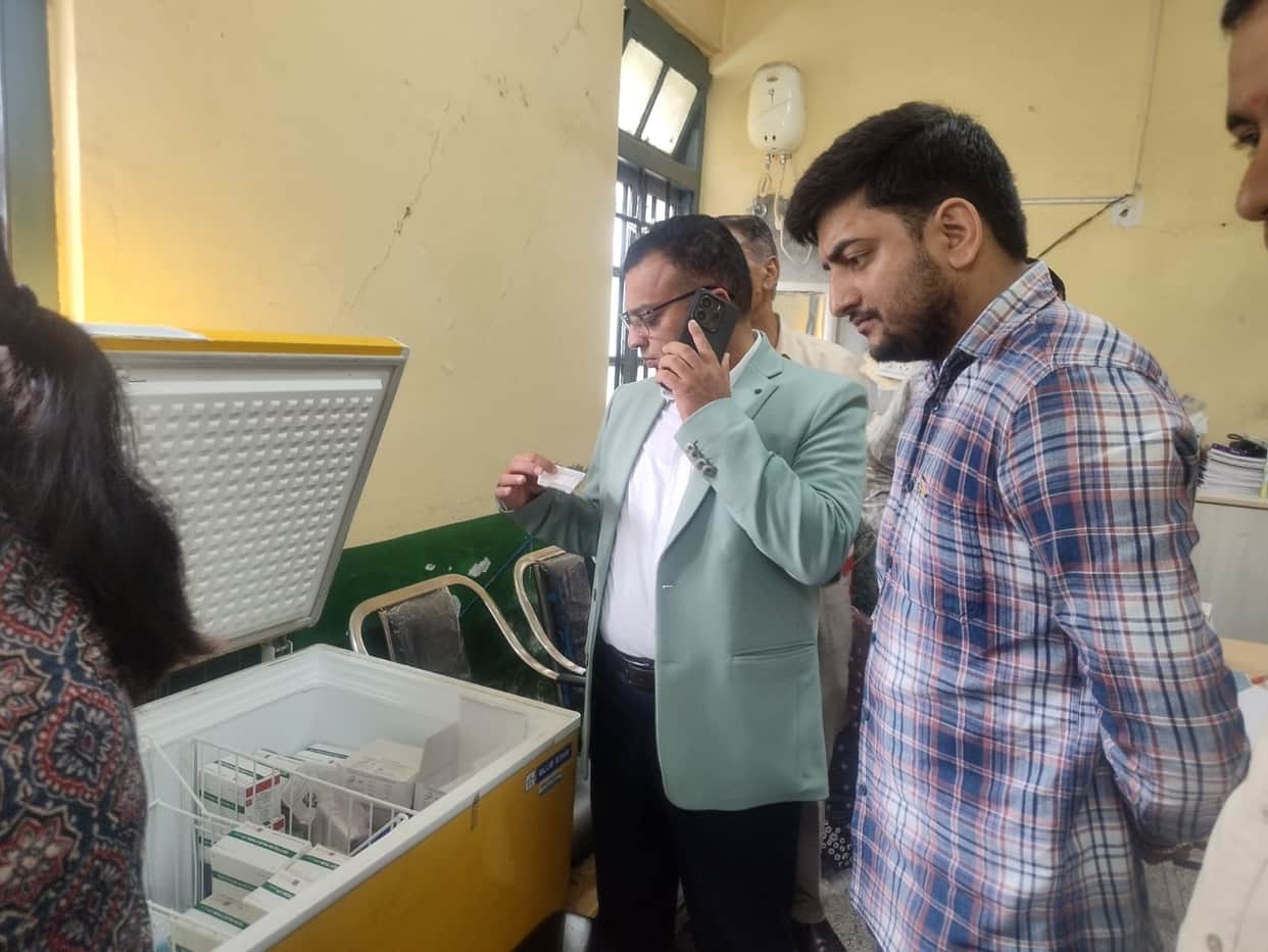 Hospital playing with fire by relying on expired equipment.