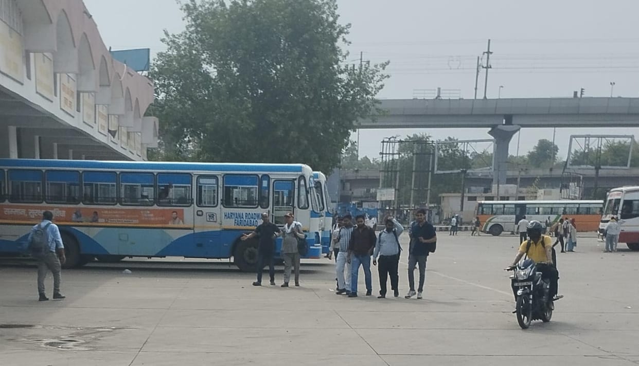 People face problems due to non-availability of buses in the morning.