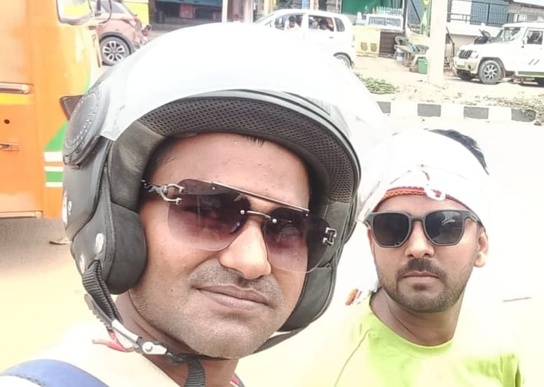 Two labor contractors from Azamgarh died after being hit by a DCM truck on the highway.
