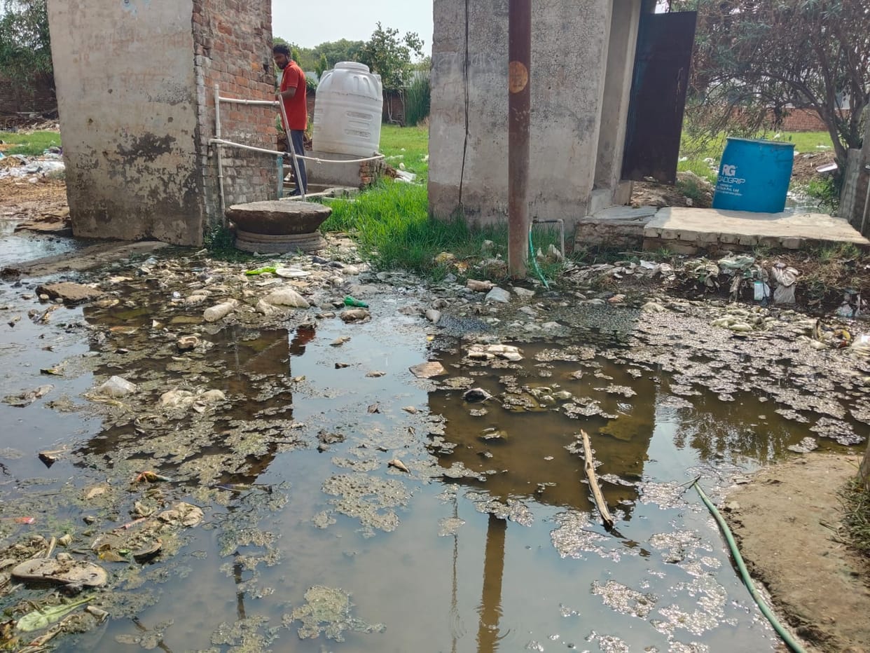 Filth and waterlogging... girl loses her life.
