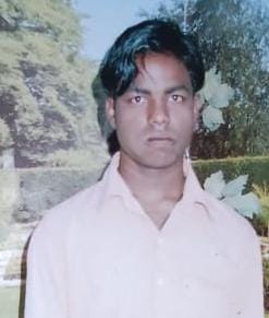 Body of a young man found on the railway track near Jawapur.
