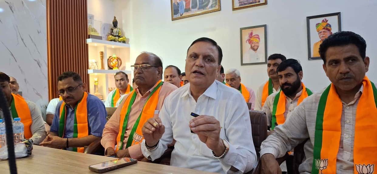 Infighting within the BJP in Bahadurgarh shows no signs of ending.