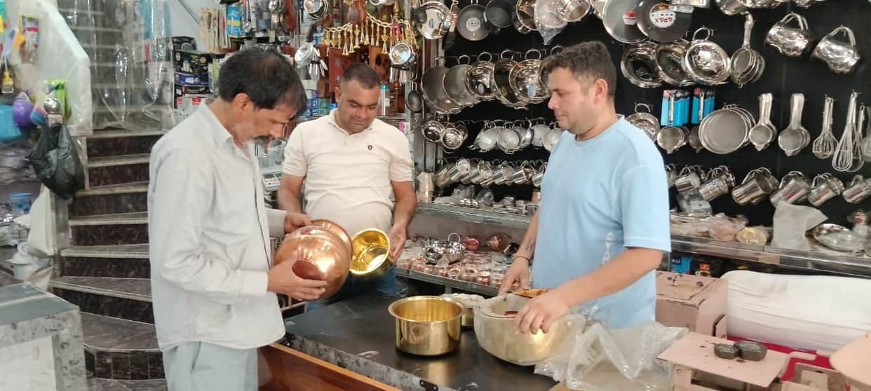6 showrooms did a pottery business of Rs 5 lakh in three days