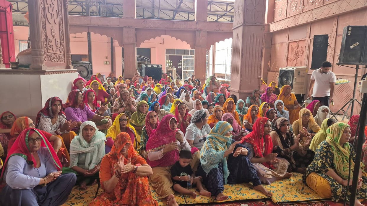 Daughters are society's invaluable heritage: Suman
