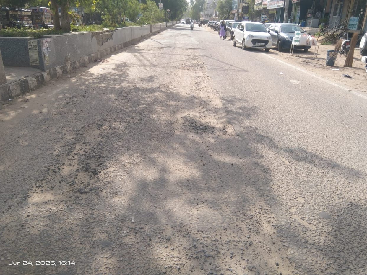 Rao Tularam Chowk-CSD road, which was a dilapidated model road, will be reconstructed at a cost of Rs 1.81 crore.