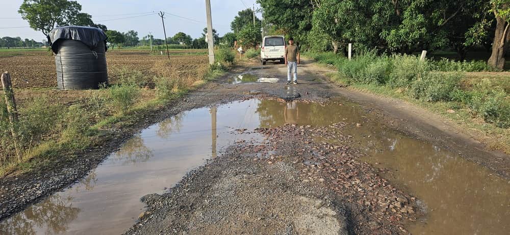 A Risky Journey on the Ghalibpur Road