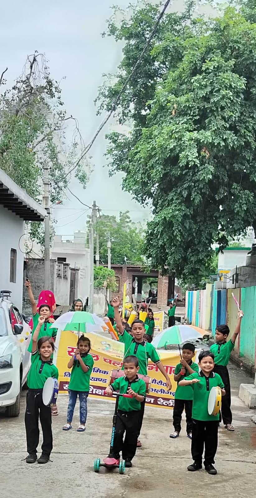 School Chalo Abhiyan' rally taken out in Ghauroth.