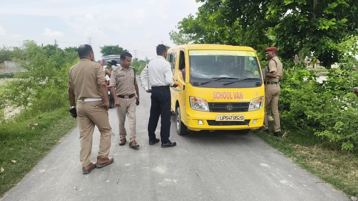22 school vehicles challaned for failing fitness test, four seized