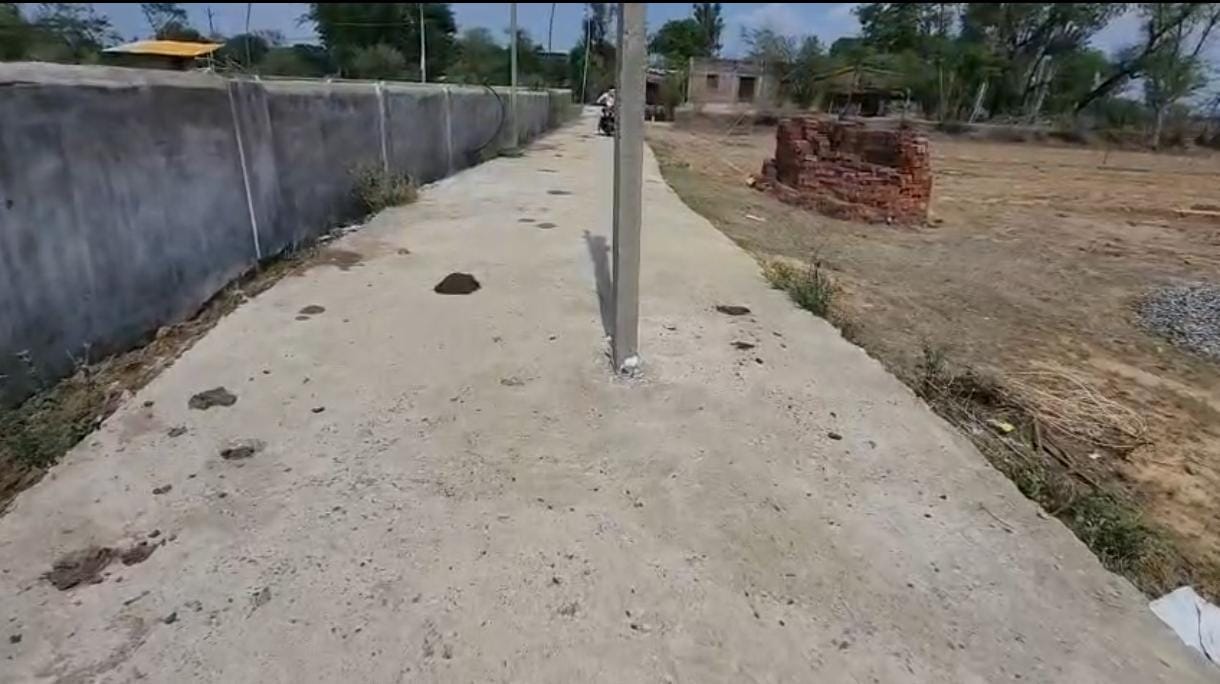 Maihar News: Electric Pole Left in Middle of Newly Built Road, Officials Face Probe