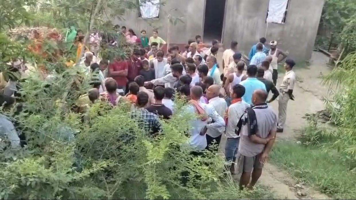 Elderly man murdered in Madhopur, body found near house, village in turmoil;