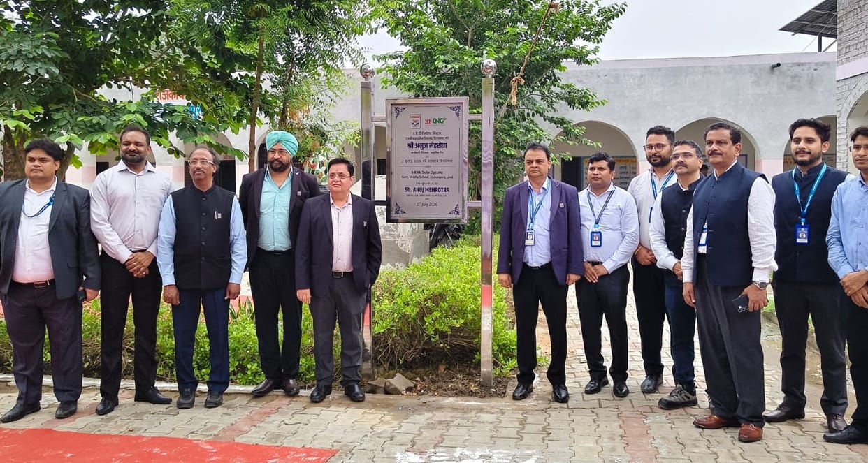 A 6 kilowatt solar power plant was installed in the government school of Kishanpura.