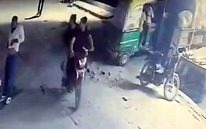 Lawyer fired upon, bullet grazed the neck