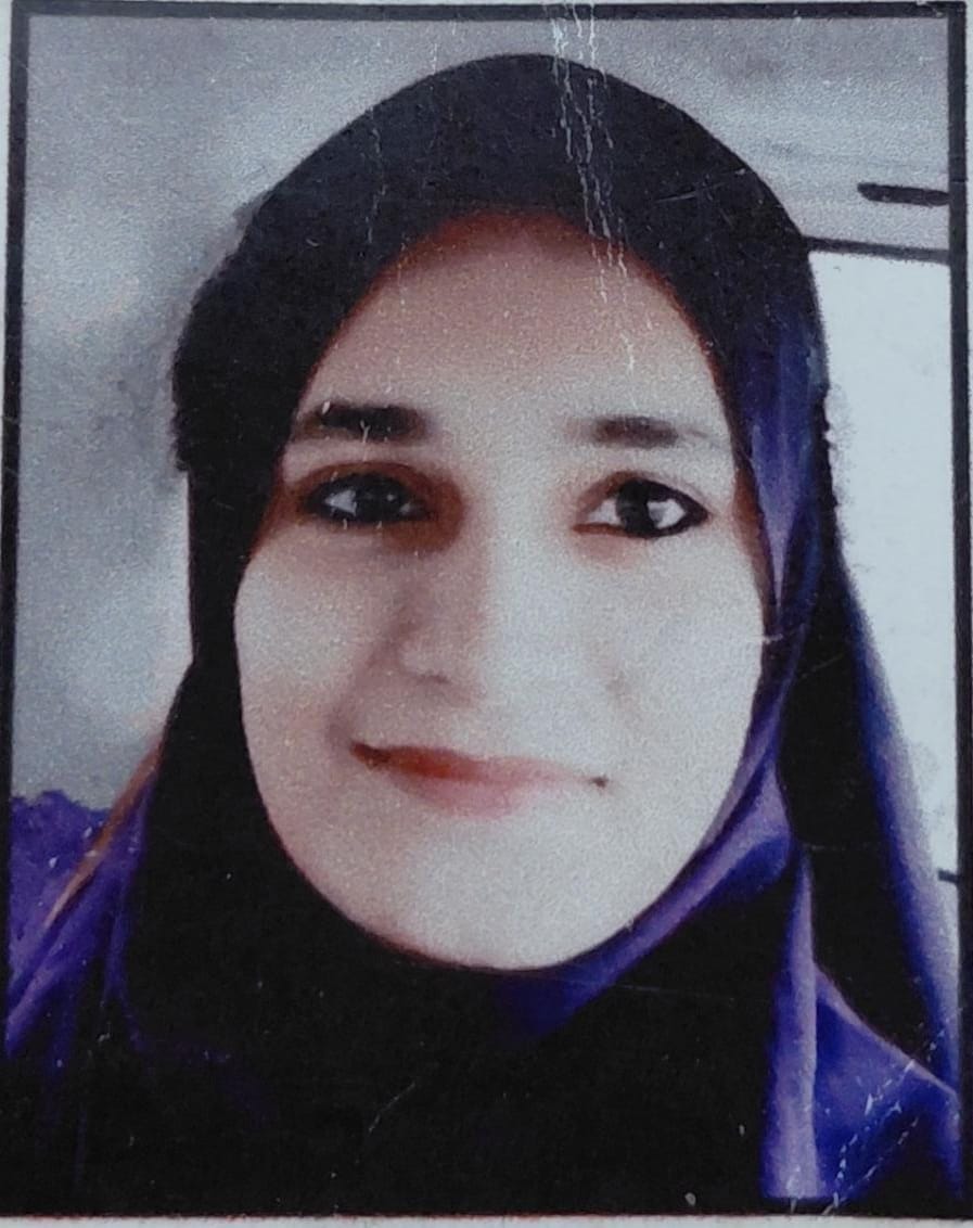 Farheen Khalid tops M.Com; Lavi tops BBA.