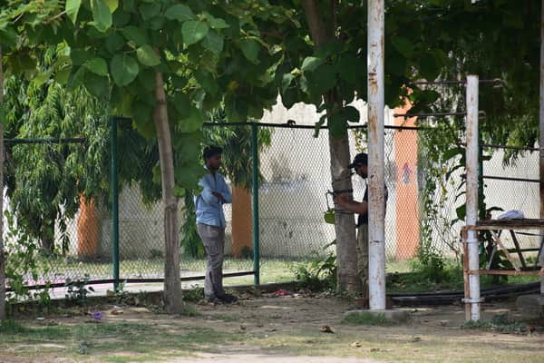Stadium overrun by 'Reel' makers; pebbles piercing runners' feet