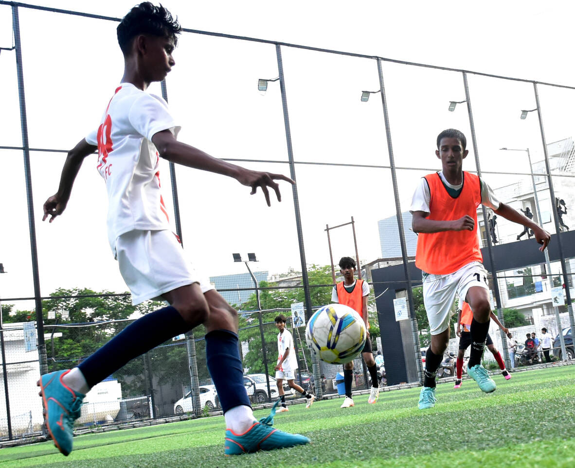 Football: Valentine records a 5-2 victory.