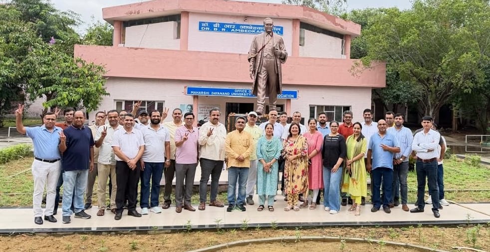 Dr. Sarbpal Singh Honored on Doctors' Day