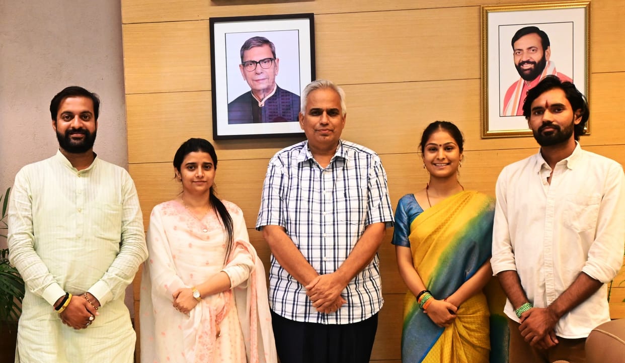 The Vice-Chancellor appreciated the message of a healthy India.