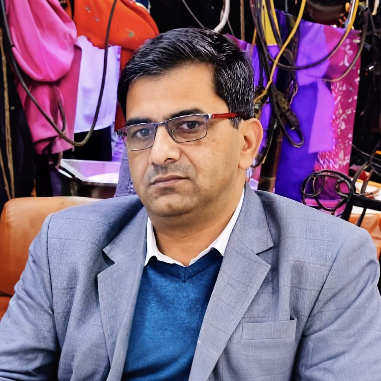 District Mining Officer suspended, attached to headquarters