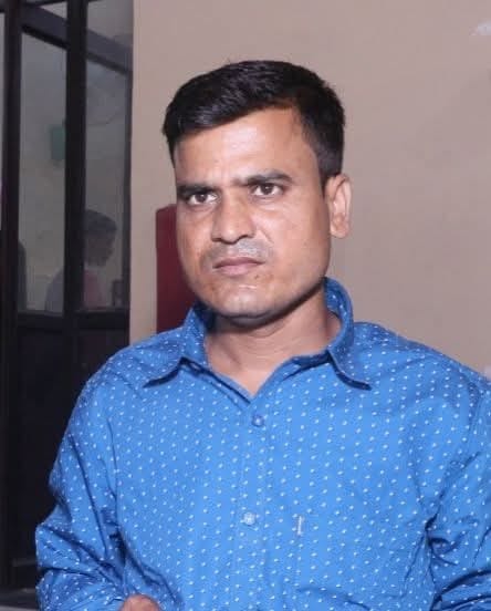 A veterinary ambulance driver also passed away in Lucknow.