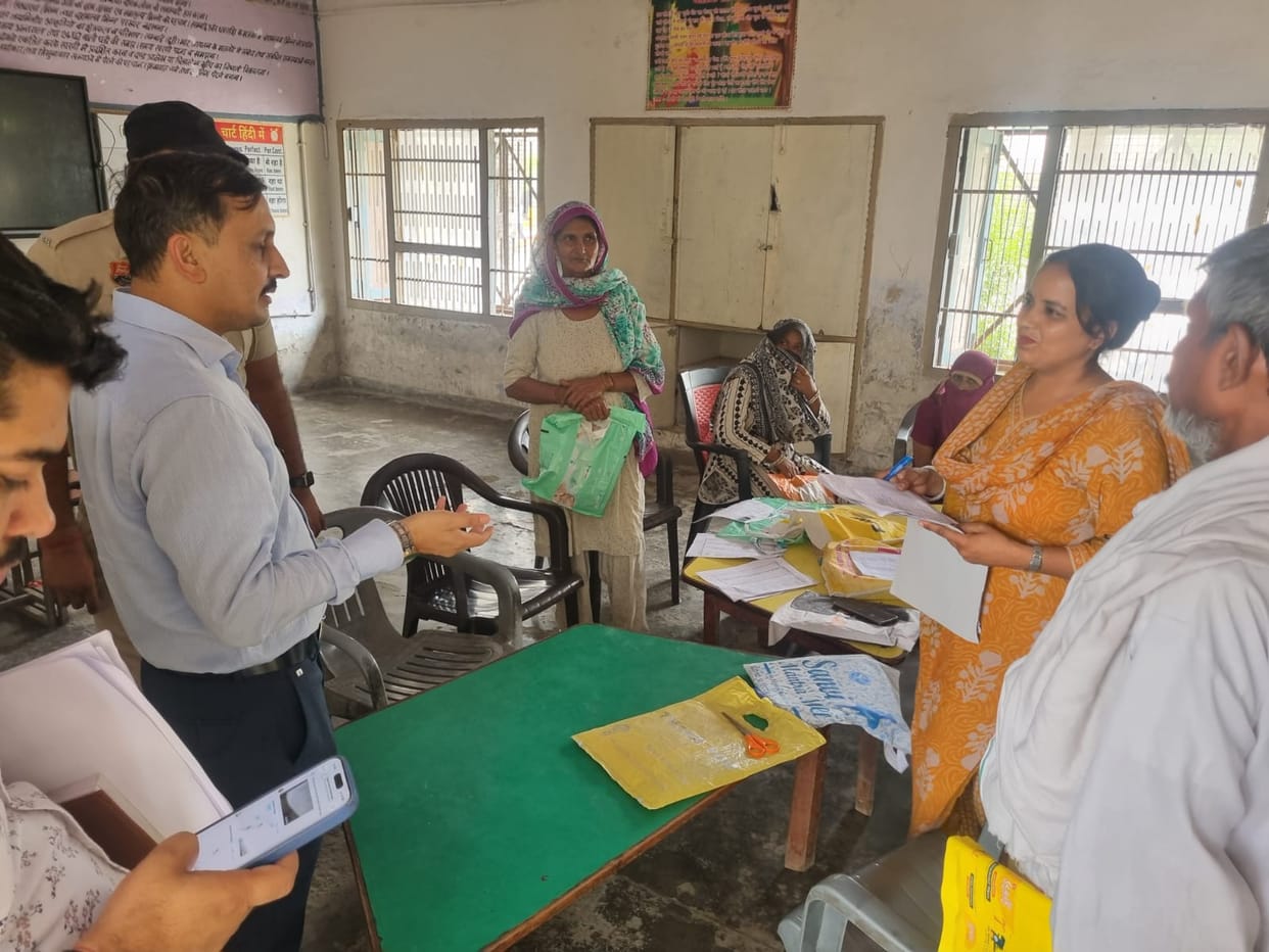 The SDM visited villages to inspect the revision work being carried out under the SIR.