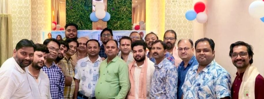 Rotary Club Elites felicitated doctors and CAs.